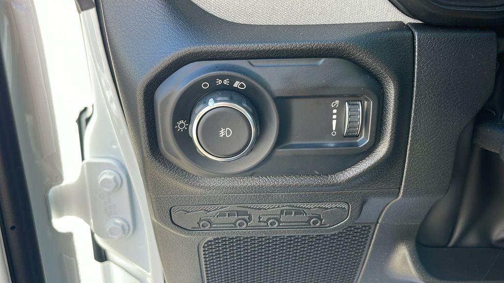 new 2026 Jeep Wrangler car, priced at $31,771