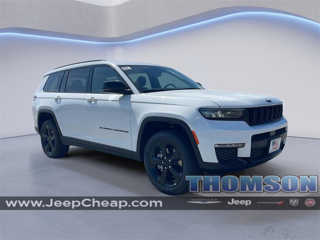 new 2025 Jeep Grand Cherokee L car, priced at $36,925