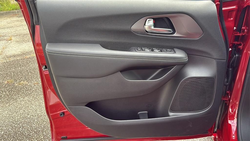 new 2026 Chrysler Voyager car, priced at $38,150