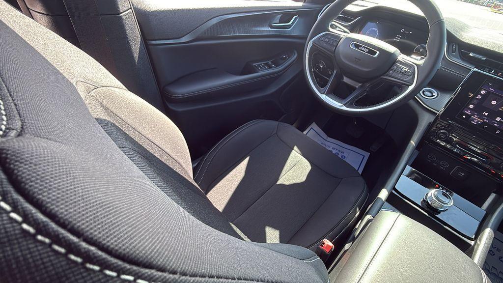 new 2025 Jeep Grand Cherokee L car, priced at $35,471