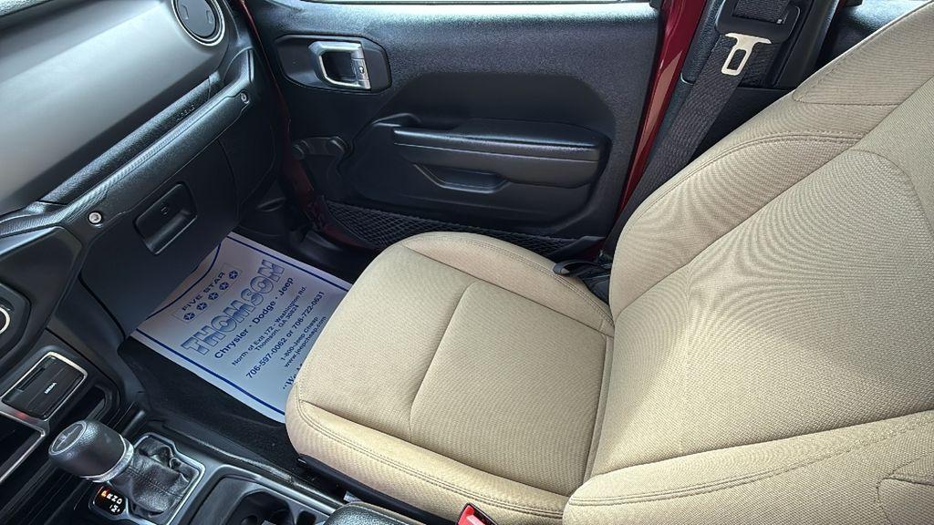 used 2021 Jeep Gladiator car, priced at $29,390