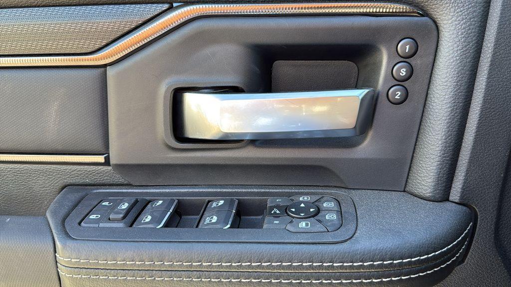 new 2025 Ram 2500 car, priced at $72,270