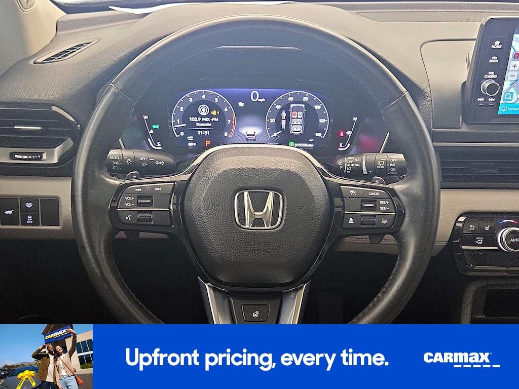 used 2023 Honda Pilot car, priced at $44,998