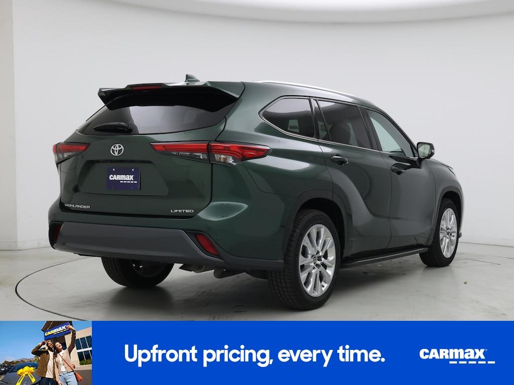 used 2023 Toyota Highlander car, priced at $36,998