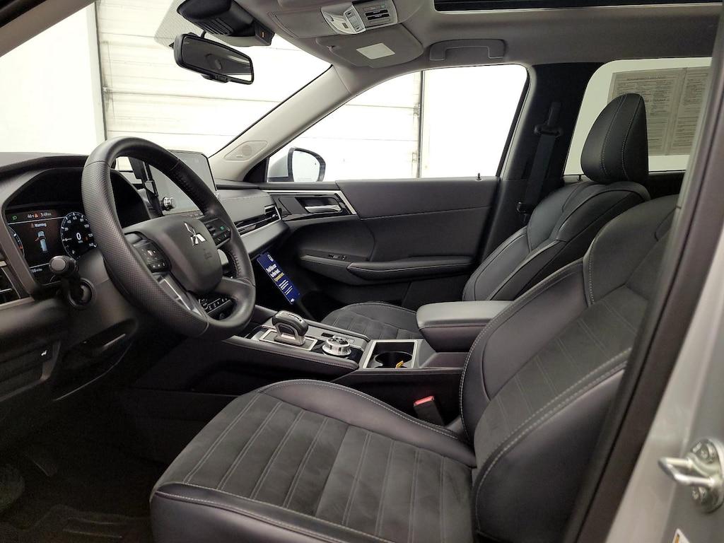 used 2024 Mitsubishi Outlander car, priced at $26,998