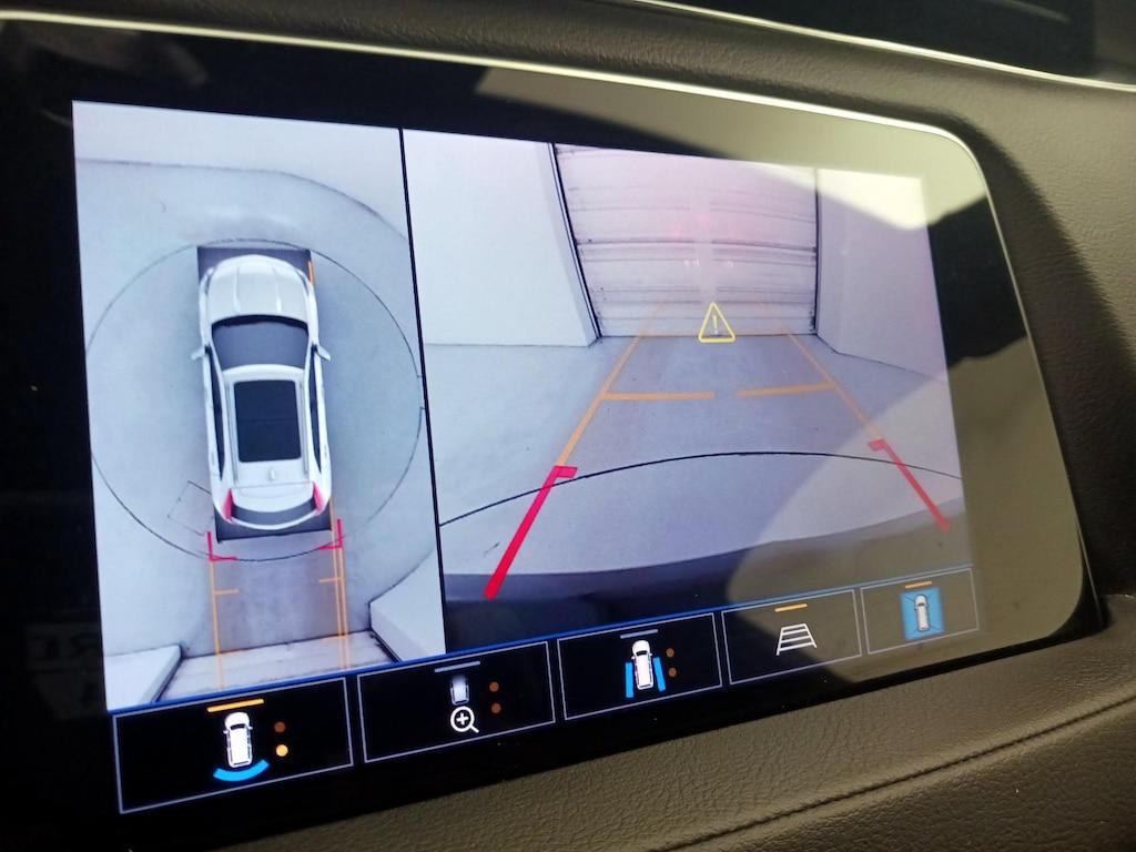 used 2023 Cadillac XT4 car, priced at $26,998