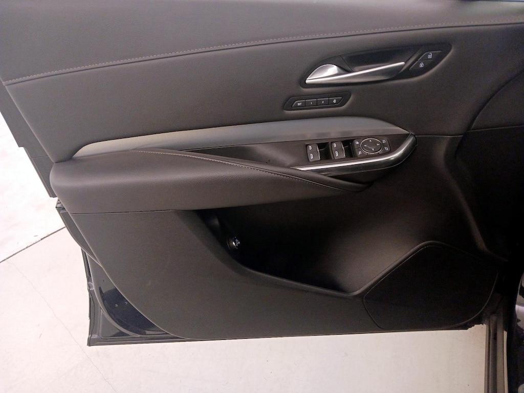 used 2023 Cadillac XT4 car, priced at $26,998