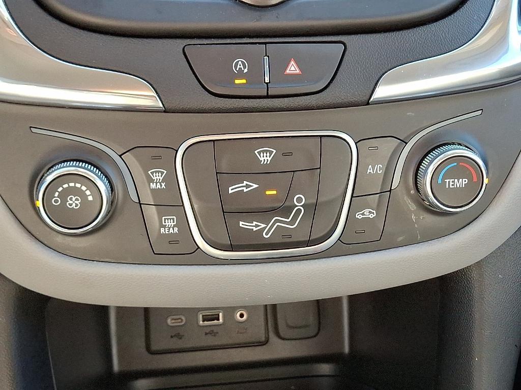 used 2024 Chevrolet Equinox car, priced at $22,586