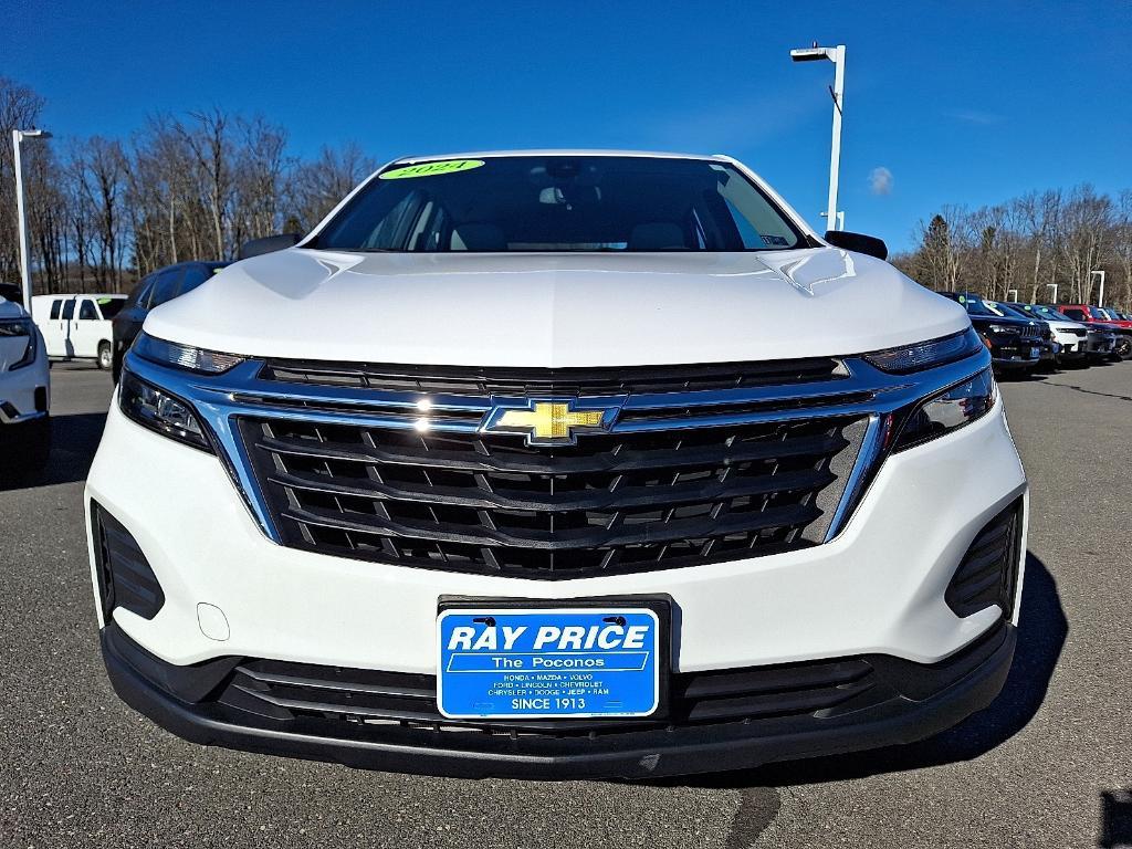used 2024 Chevrolet Equinox car, priced at $22,586