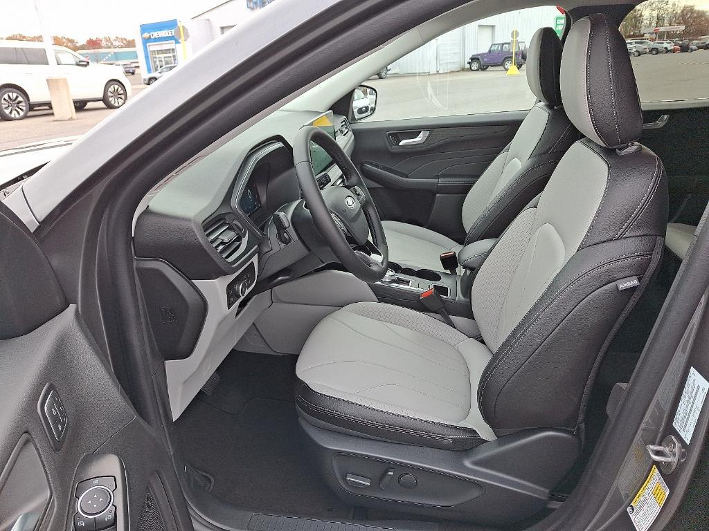 new 2026 Ford Escape car, priced at $39,420