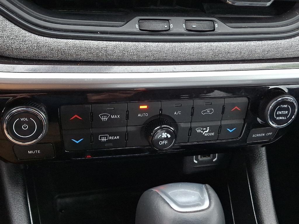 used 2023 Jeep Compass car, priced at $21,737