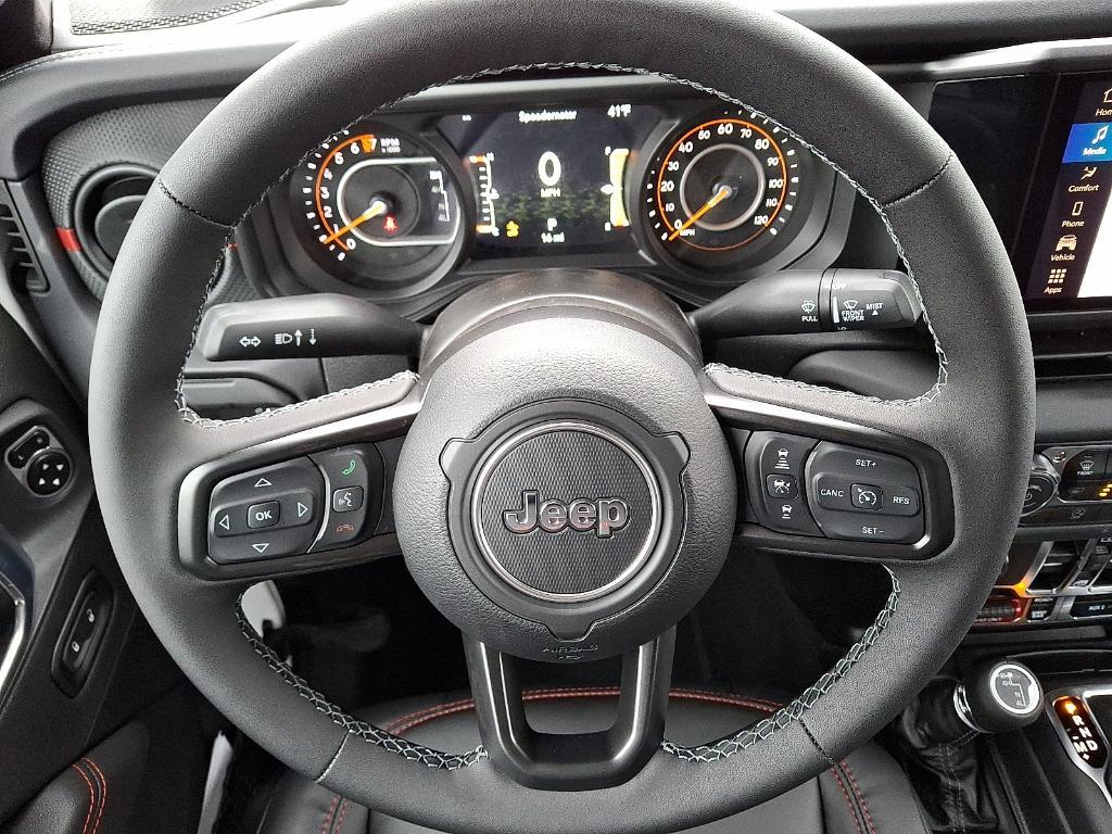 new 2026 Jeep Gladiator car, priced at $60,634