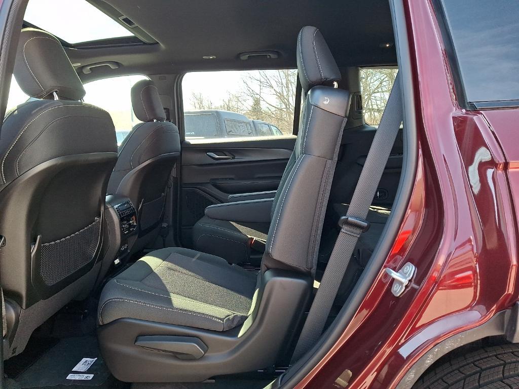 new 2026 Jeep Grand Cherokee L car, priced at $45,293