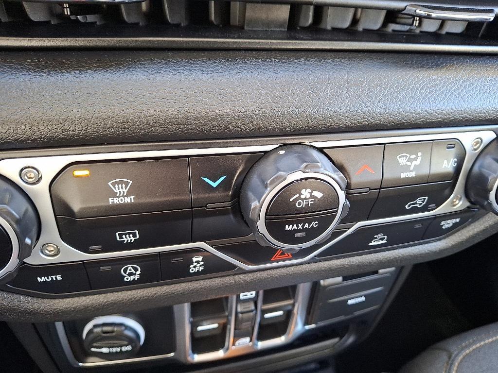 used 2024 Jeep Gladiator car, priced at $35,887