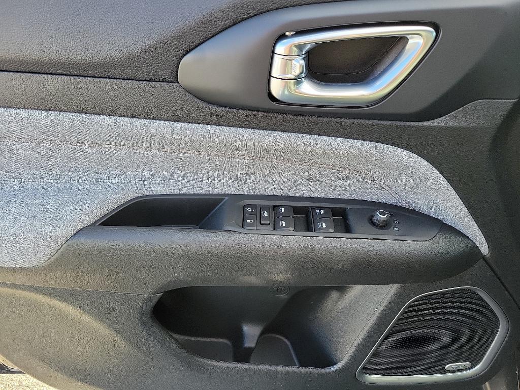 used 2024 Jeep Compass car, priced at $25,757