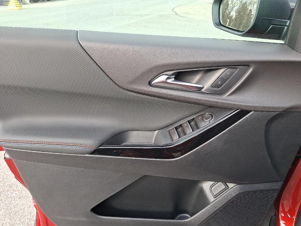 new 2026 Chevrolet Equinox car, priced at $36,366