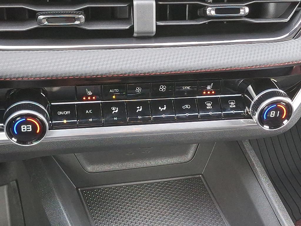 new 2026 Chevrolet Equinox car, priced at $36,366