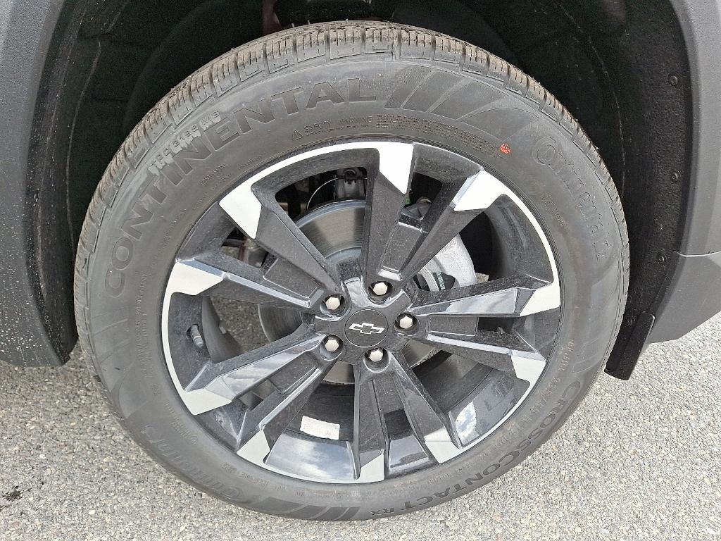 new 2026 Chevrolet Equinox car, priced at $36,366