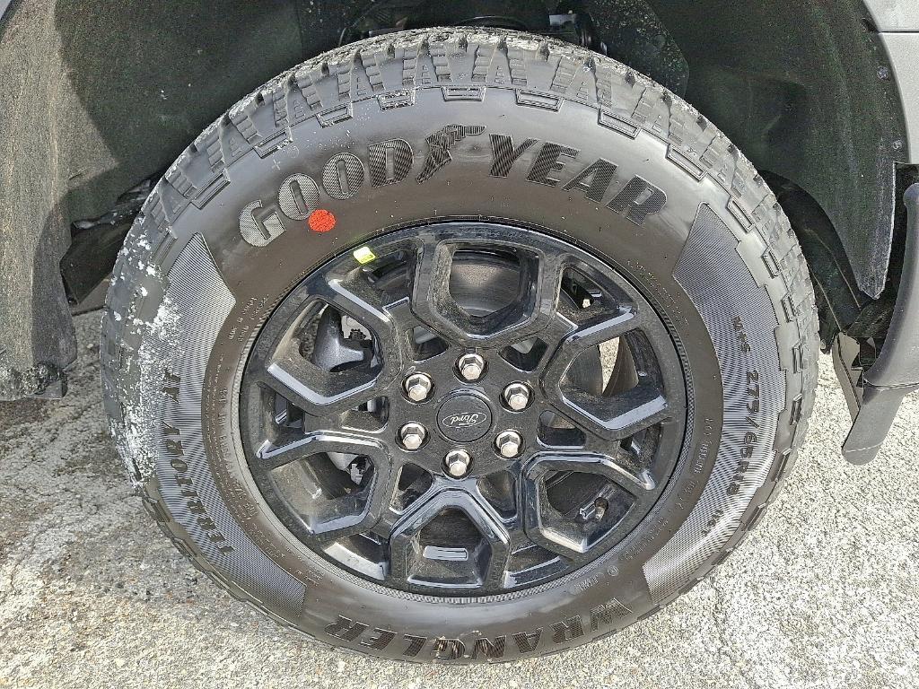 new 2025 Ford F-150 car, priced at $59,887