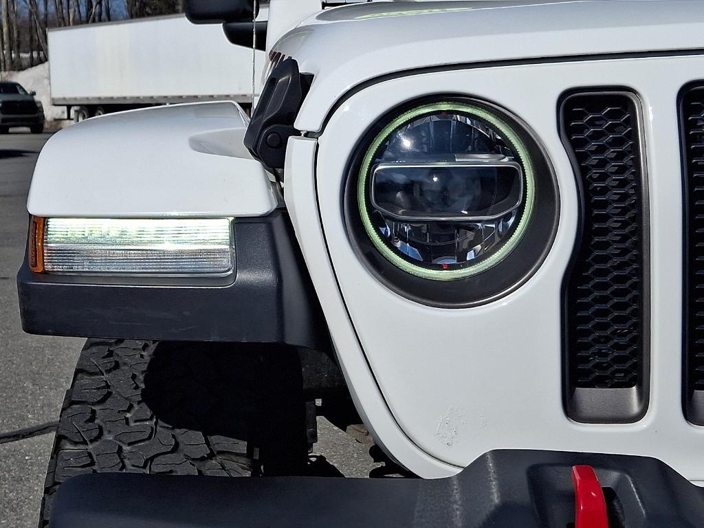 used 2020 Jeep Wrangler Unlimited car, priced at $31,594