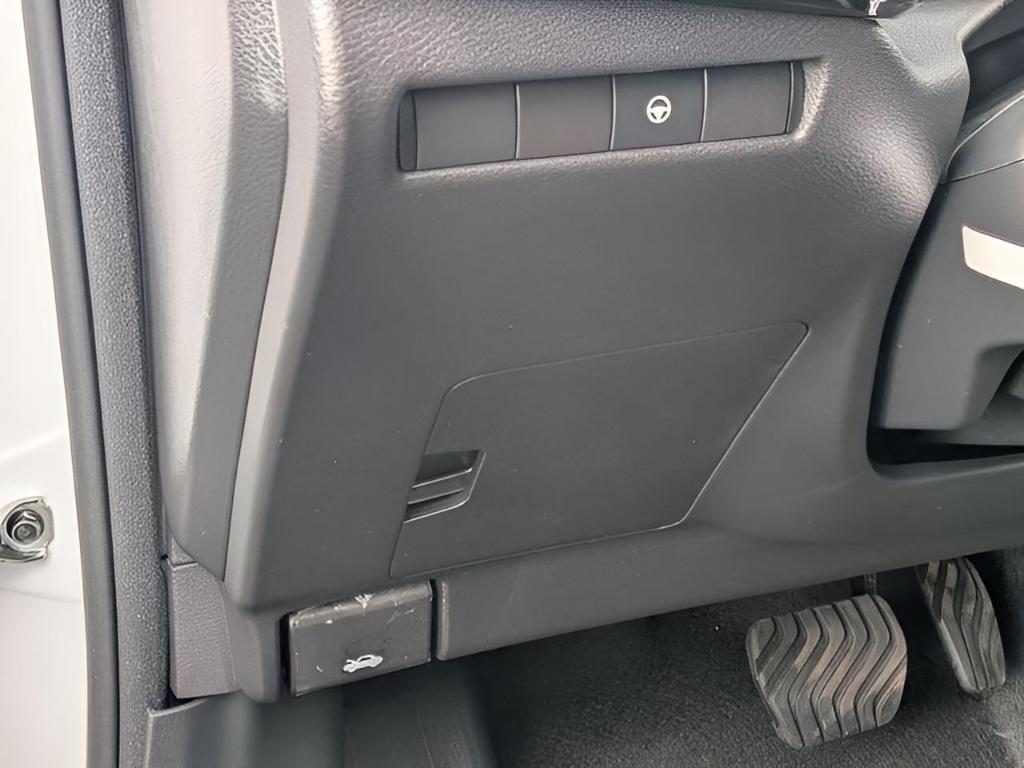 new 2026 Nissan Kicks car, priced at $31,438