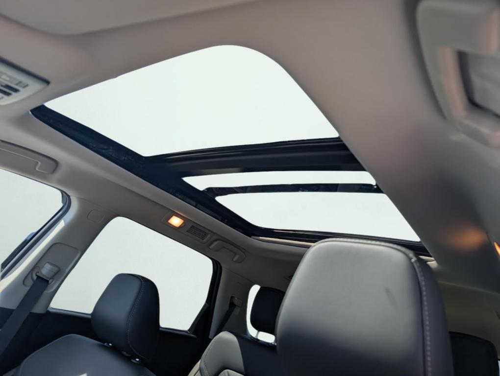new 2026 Nissan Pathfinder car, priced at $51,912