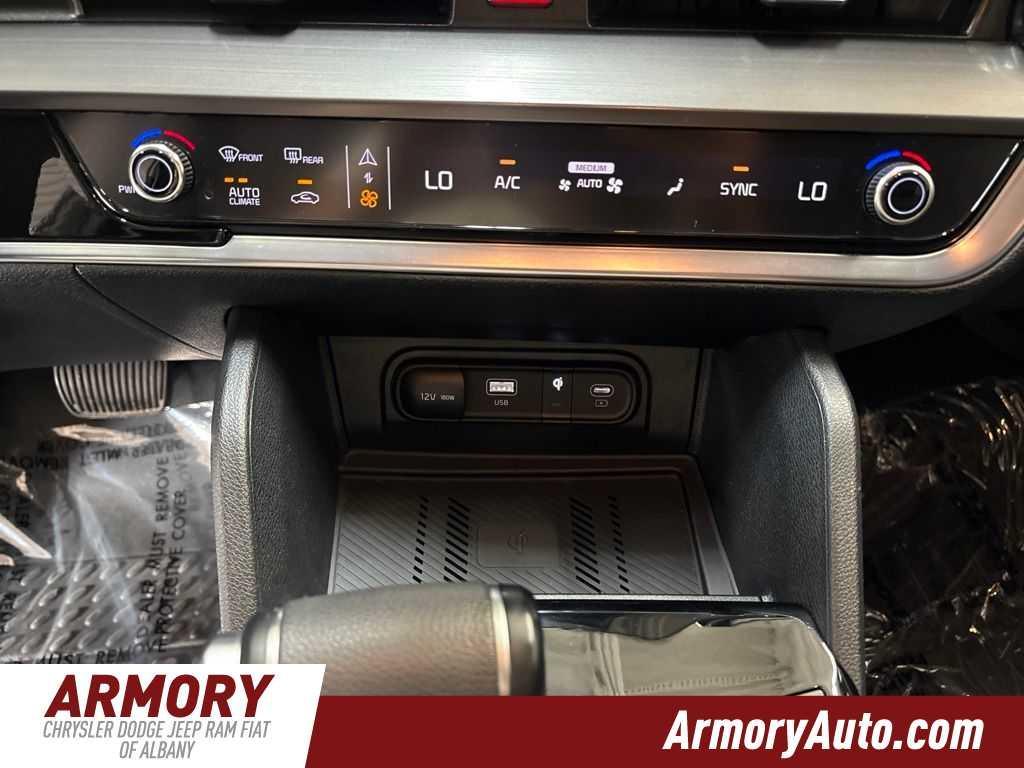 used 2024 Kia Sportage car, priced at $27,784