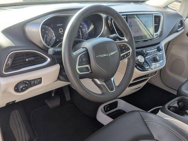used 2024 Chrysler Pacifica car, priced at $27,899