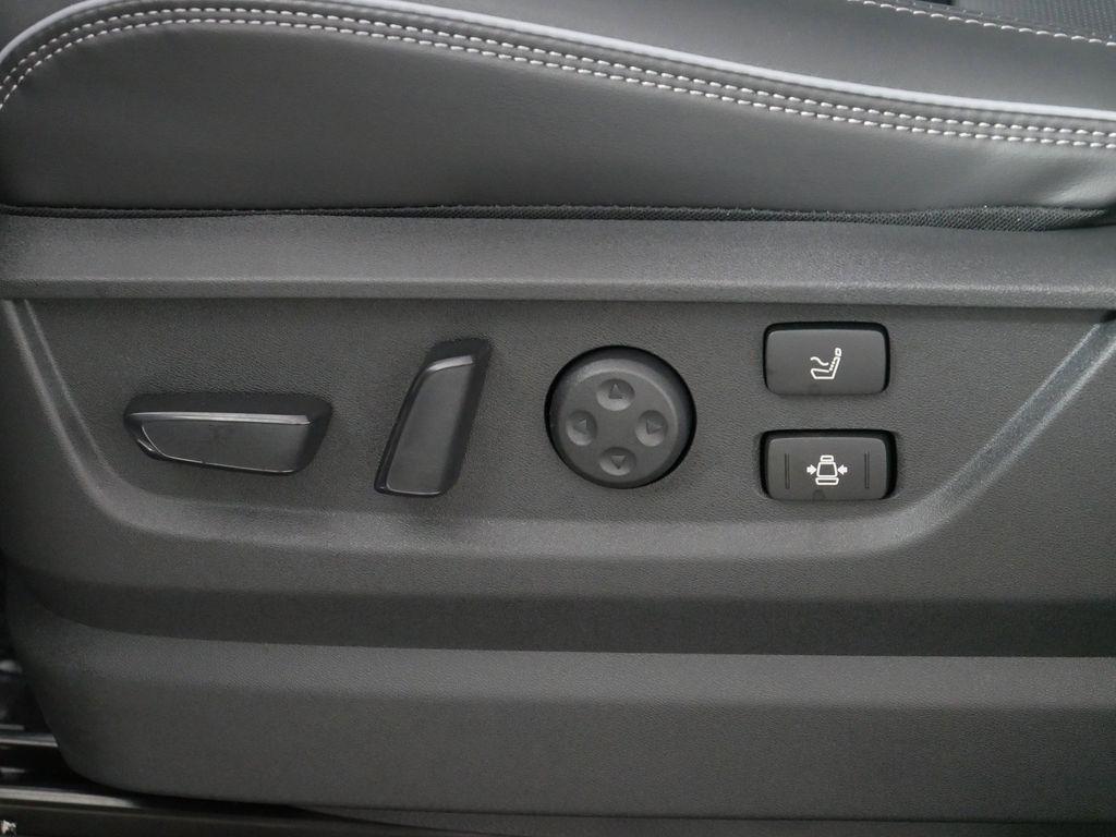 new 2026 INFINITI QX80 car, priced at $113,860