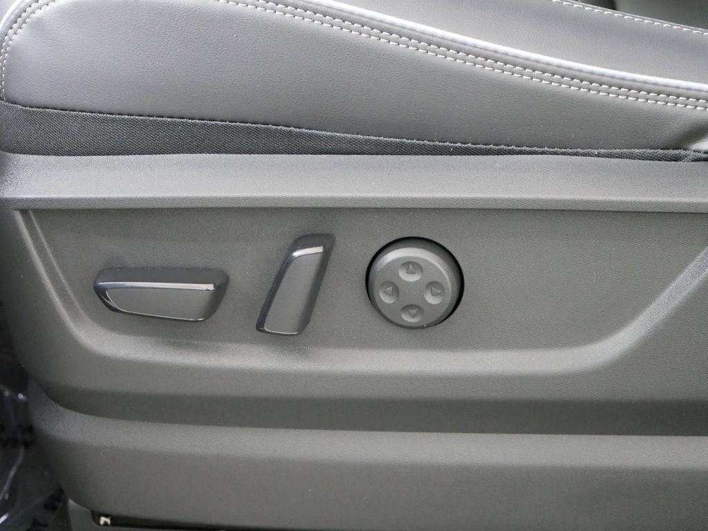 new 2025 INFINITI QX80 car, priced at $82,970