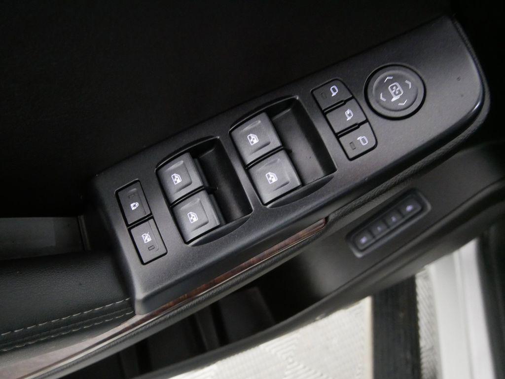 used 2020 GMC Yukon car, priced at $26,957