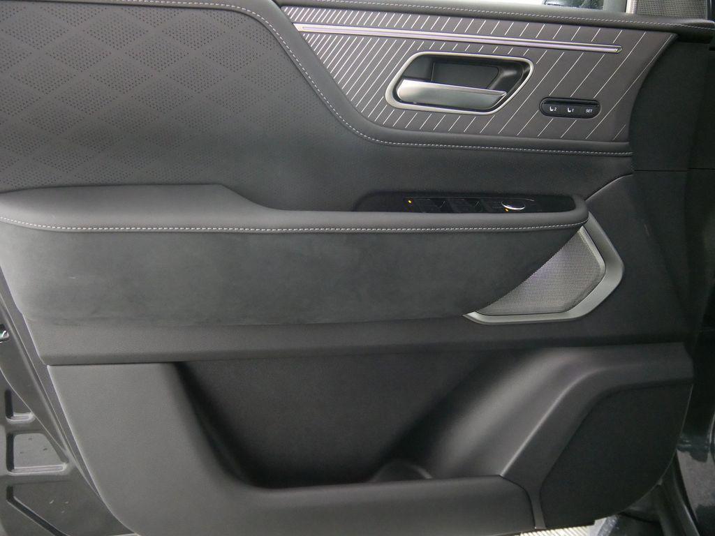 new 2026 INFINITI QX80 car, priced at $112,655