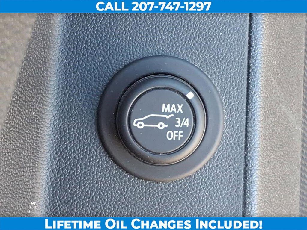 used 2022 Chevrolet Equinox car, priced at $22,450