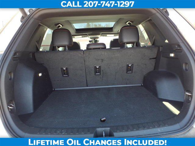 used 2025 Chevrolet Equinox car, priced at $32,950
