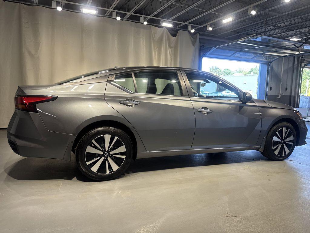 used 2021 Nissan Altima car, priced at $22,621