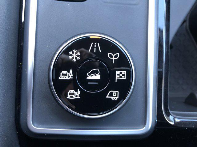 new 2025 Nissan Pathfinder car, priced at $46,784