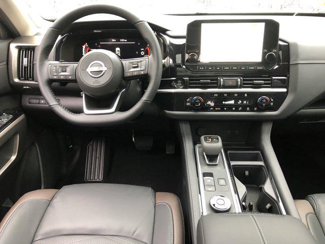 new 2025 Nissan Pathfinder car, priced at $46,594