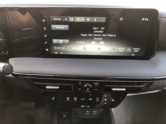 new 2025 Nissan Kicks car, priced at $30,602