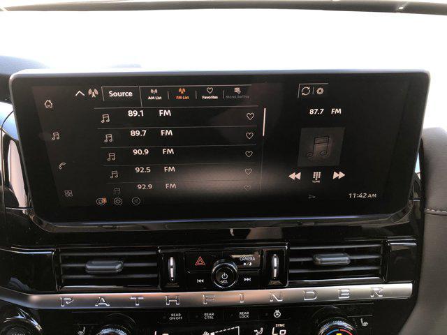 new 2026 Nissan Pathfinder car, priced at $42,082