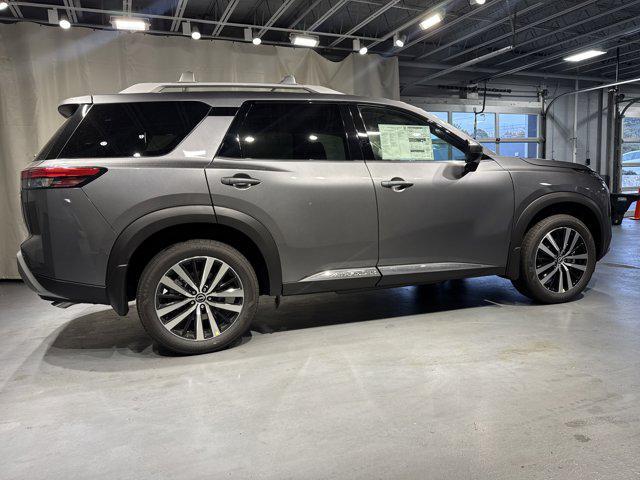 new 2025 Nissan Pathfinder car, priced at $46,357