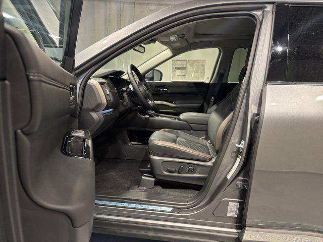 new 2025 Nissan Pathfinder car, priced at $46,357