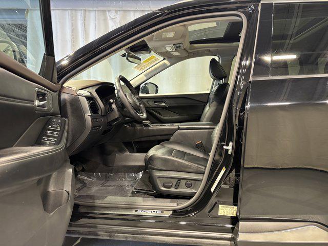 used 2023 Nissan Rogue car, priced at $24,977