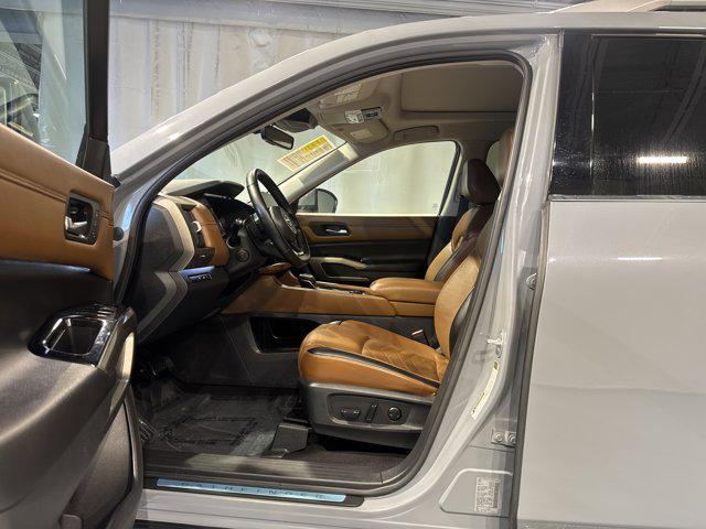 used 2024 Nissan Pathfinder car, priced at $34,998
