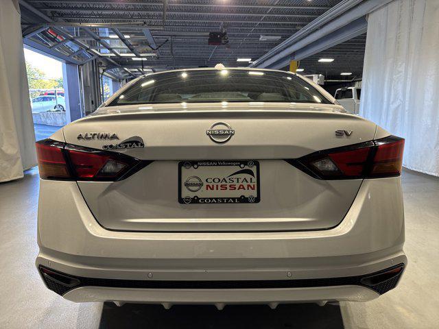used 2023 Nissan Altima car, priced at $17,936
