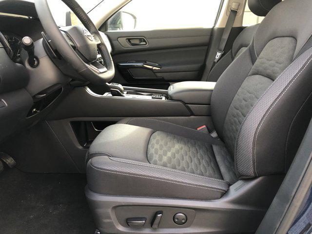 new 2026 Nissan Pathfinder car, priced at $42,510