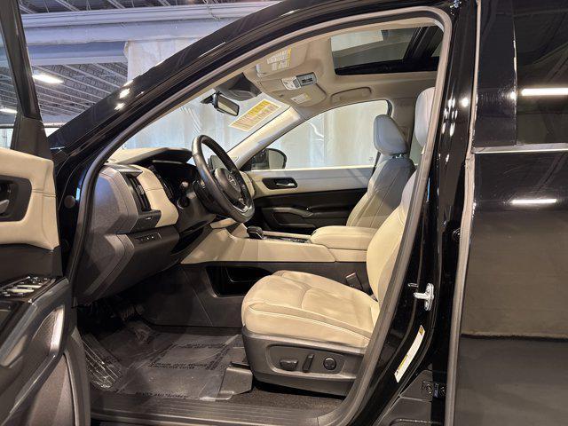 used 2023 Nissan Pathfinder car, priced at $35,899