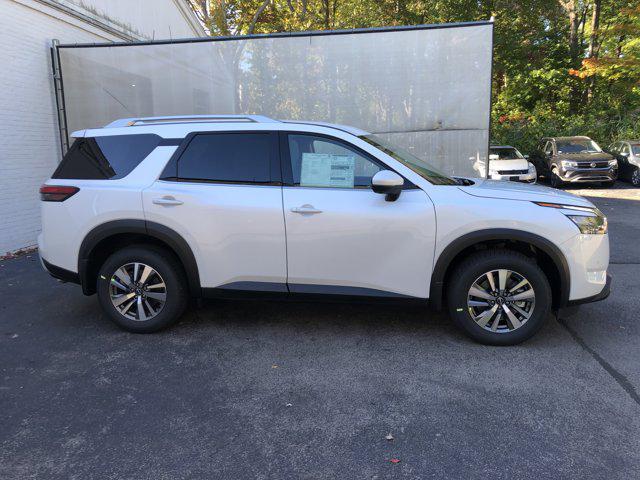 new 2025 Nissan Pathfinder car, priced at $40,158