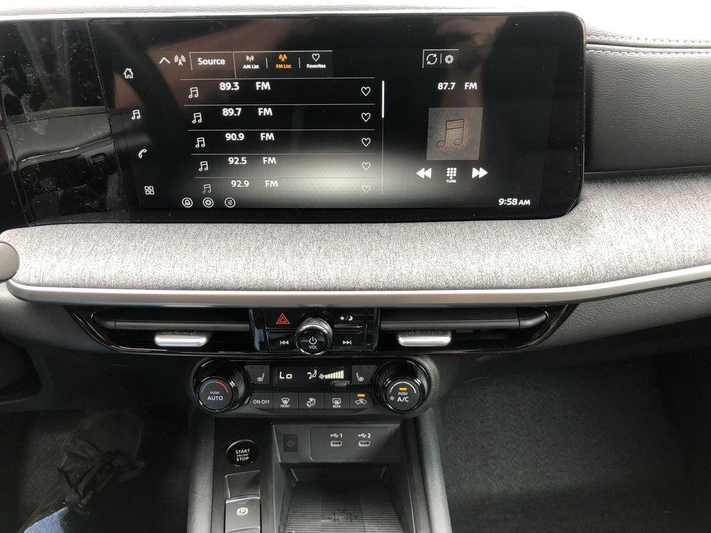 new 2026 Nissan Kicks car, priced at $27,022
