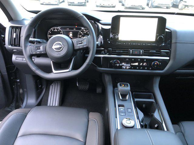 new 2025 Nissan Pathfinder car, priced at $39,260
