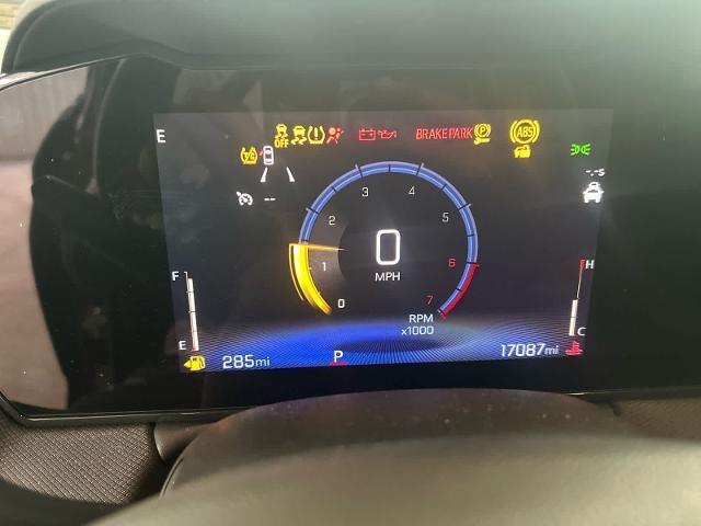 used 2025 Chevrolet TrailBlazer car, priced at $23,895